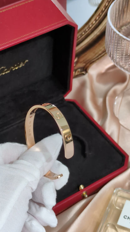 Love Bracelet Cuff 18 with 1 Pink Sapphire | 18K Rose Gold