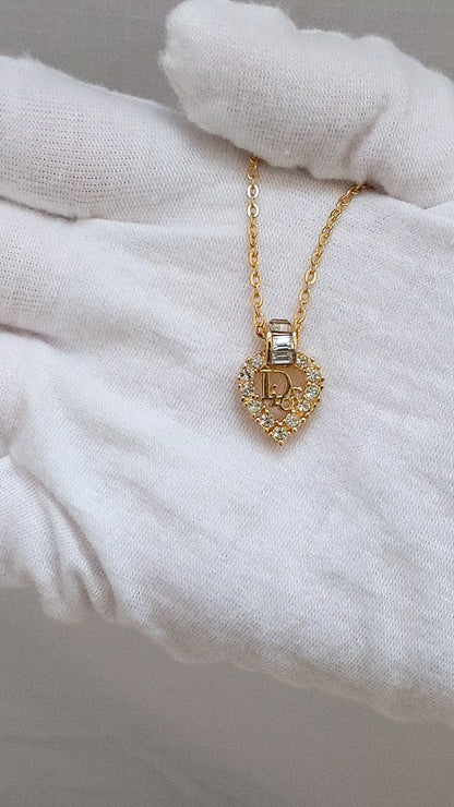 Vintage Necklace Rhinestone Heart | Gold Hardware