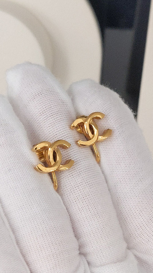 Vintage Earrings 1970's Classic CC Clip On | 24K Gold Hardware
