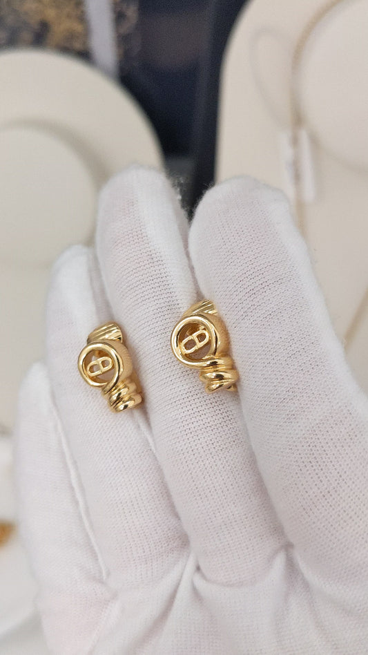 Vintage Earrings CD Clip on | Gold Hardware