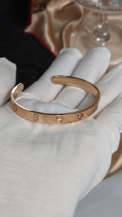 Love Bracelet Cuff 18 with 1 Pink Sapphire | 18K Rose Gold