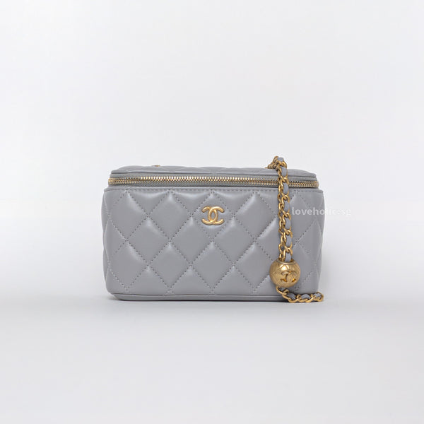 Chanel Pearl Crush Vanity Bag on Chain  | Light Grey Lambskin Gold Hardware