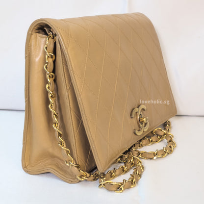Vintage Flap Bag Beige Lambskin Gold Hardware