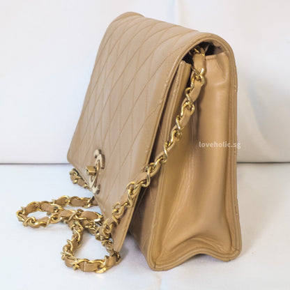 Vintage Flap Bag Beige Lambskin Gold Hardware