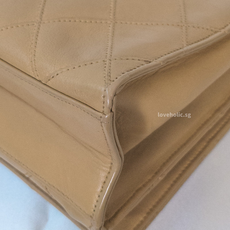 Chanel Vintage Flap Bag  | Beige Lambskin Gold Hardware