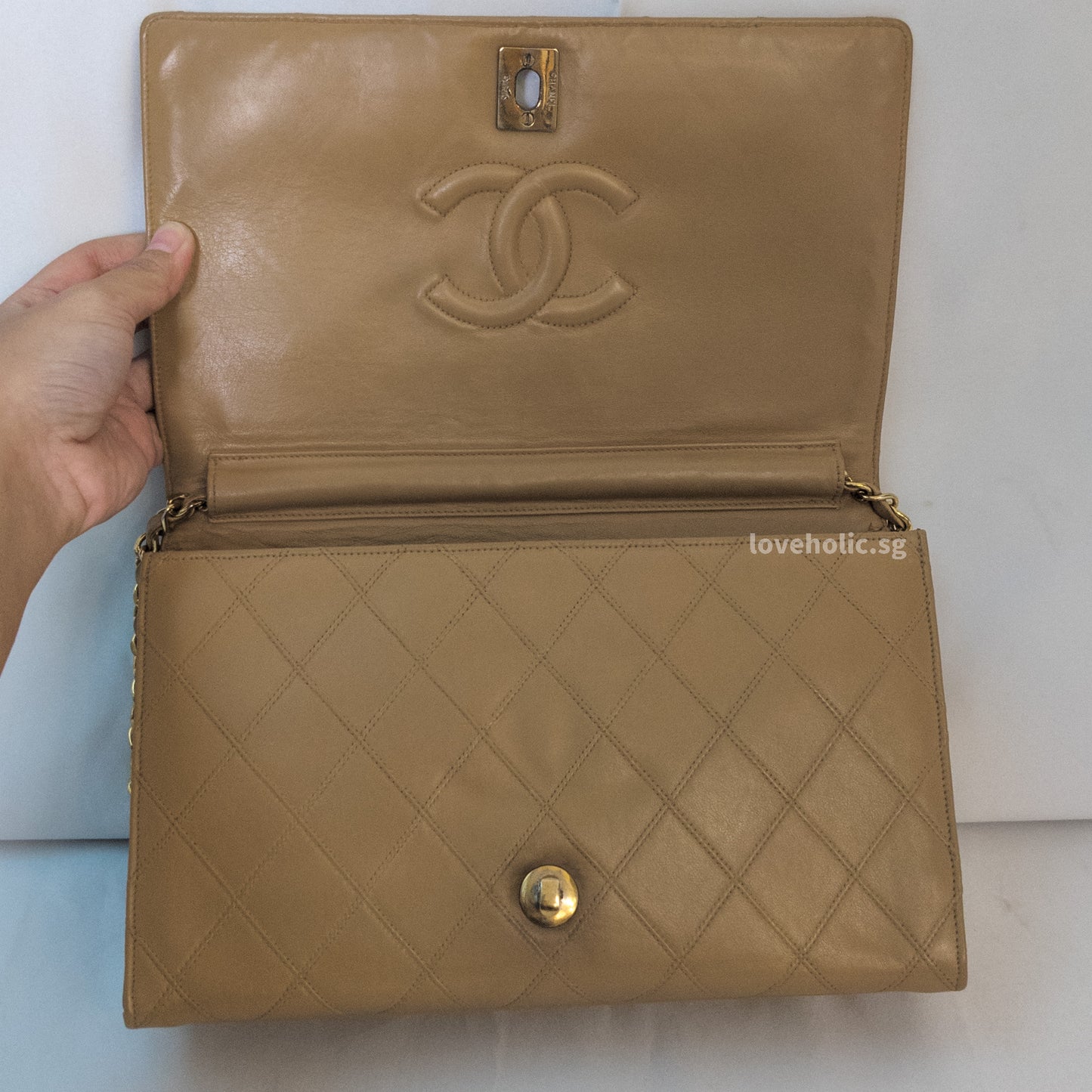 Vintage Flap Bag Beige Lambskin Gold Hardware