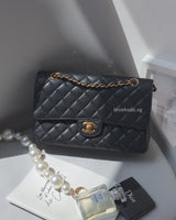 Chanel Classic Flap Medium | Black Caviar Gold Hardware